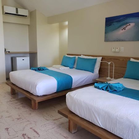 Paradise Island Beach Resort Punta Rucia Buitenkant foto